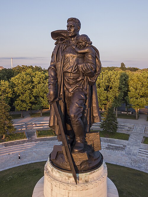 Soviet War Memorial (Treptower Park)